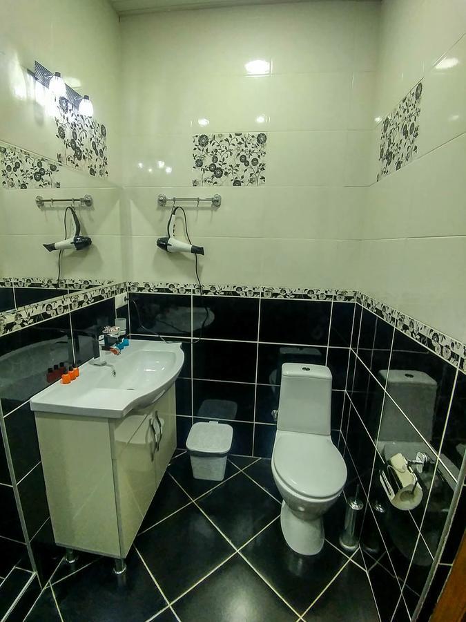 Family Hotel Parajanov Tbilisi Buitenkant foto