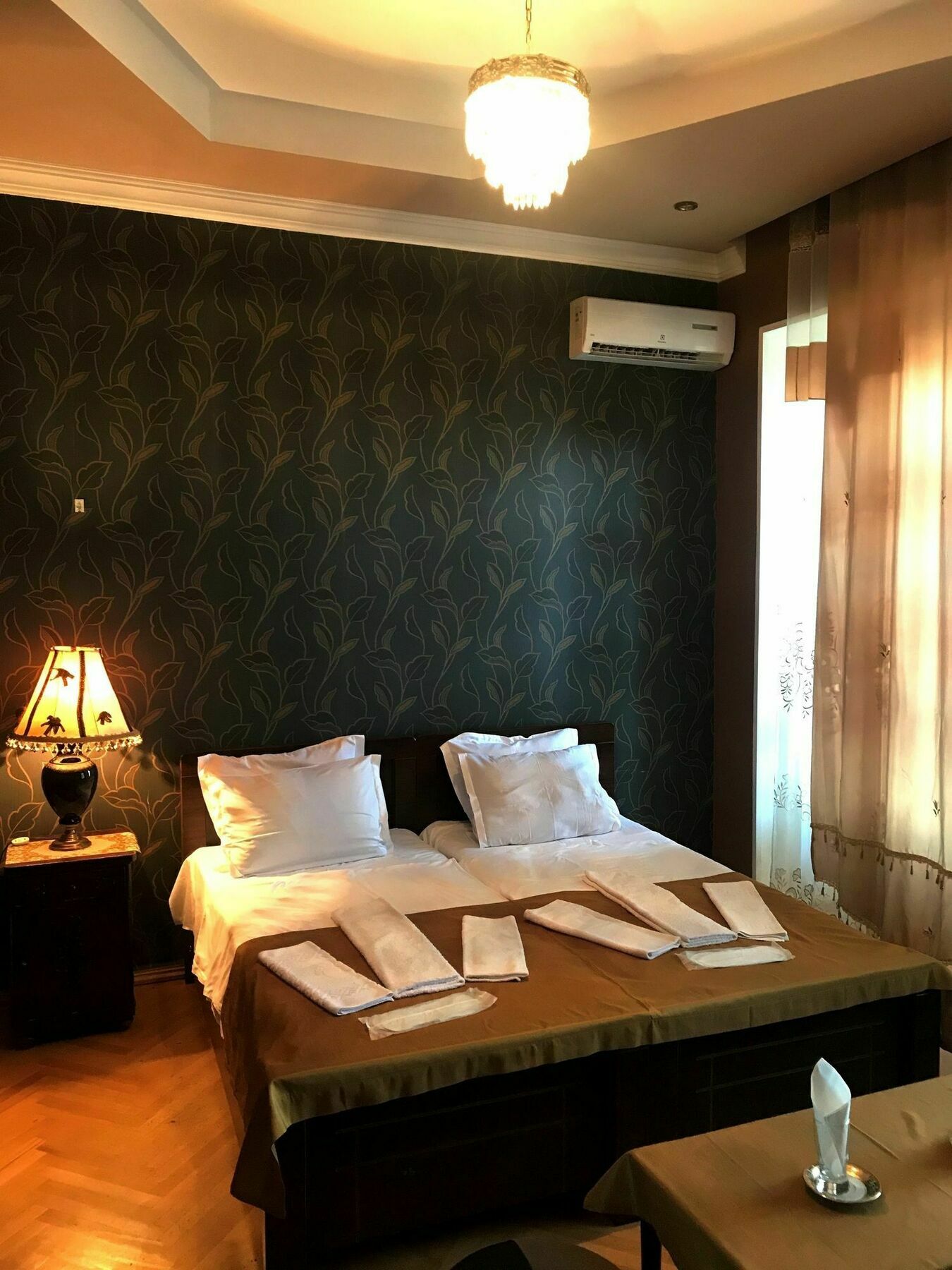 Family Hotel Parajanov Tbilisi Buitenkant foto