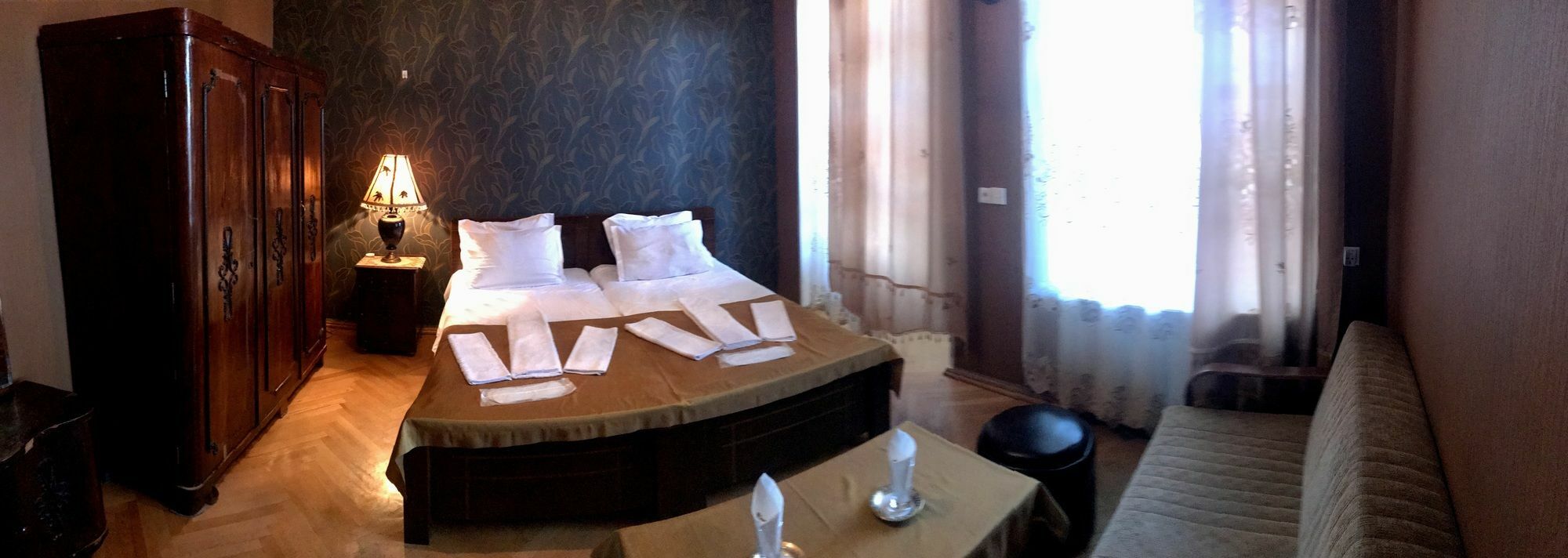 Family Hotel Parajanov Tbilisi Buitenkant foto